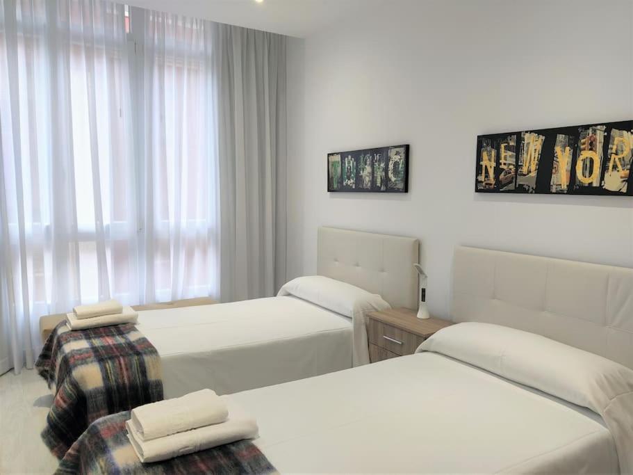 Reformado Y Centrico Piso Con Balcon. Office