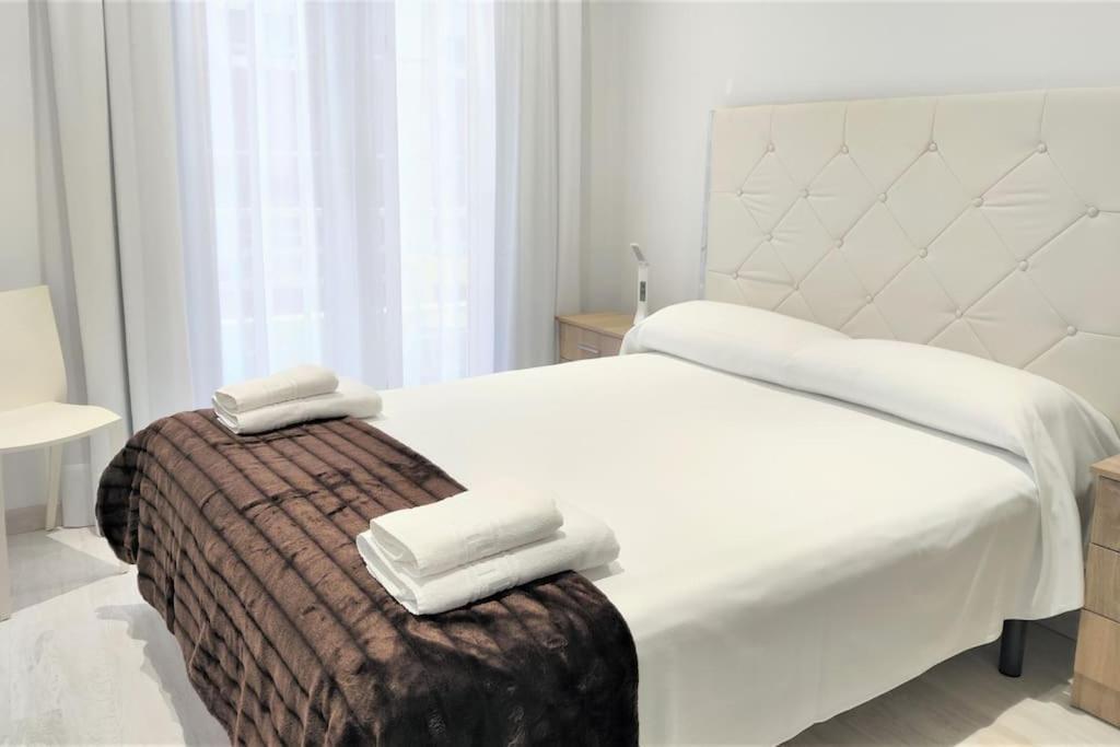 Reformado Y Centrico Piso Con Balcon. Office Santander