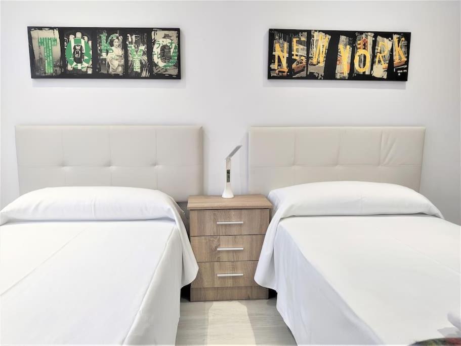 Apartment Reformado Y Centrico Piso Con Balcon. Office *