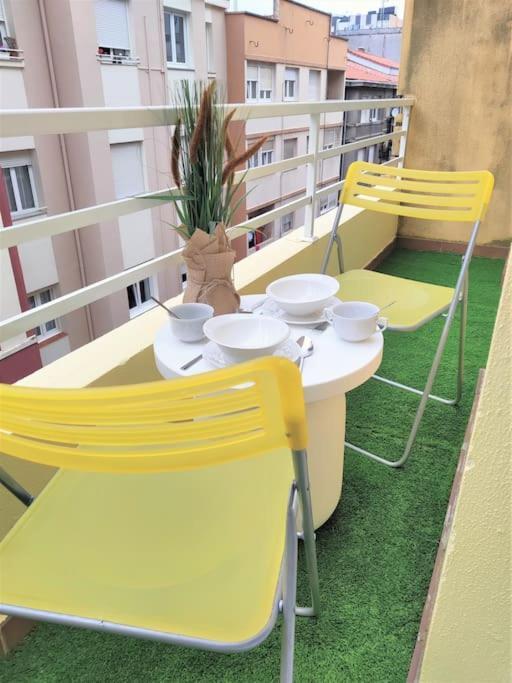 Reformado Y Centrico Piso Con Balcon. Office Apartment *
